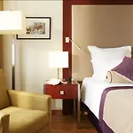 Clarion Paris Cdg Airport Otel 4*