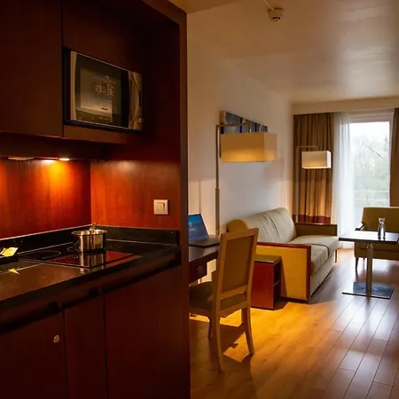 酒店 Clarion Paris Cdg Airport 4*