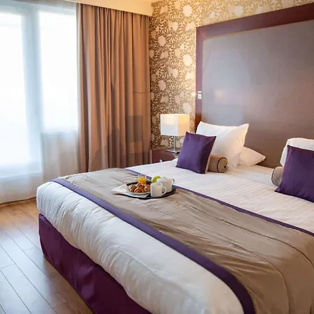 Clarion Paris Cdg Airport Отель