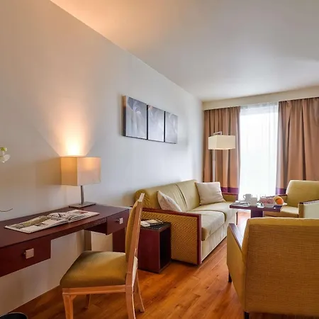 Clarion Paris Cdg Airport Отель Руасси-эн-Франс