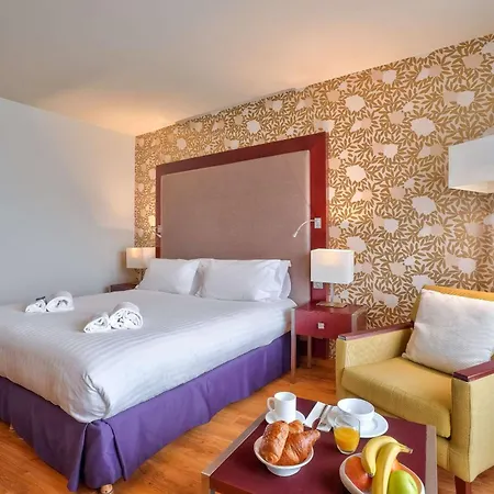 Отель Clarion Paris Cdg Airport 4*