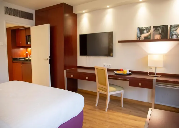 Clarion Paris Cdg Airport Hotel 4*